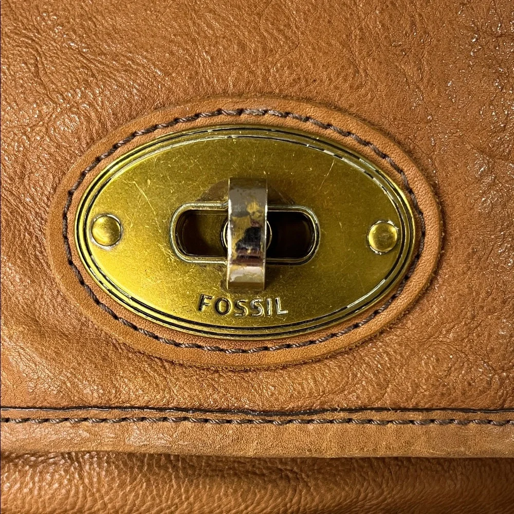 Fossil Cognac Brown Leather Messenger Bag with Brass Hardware